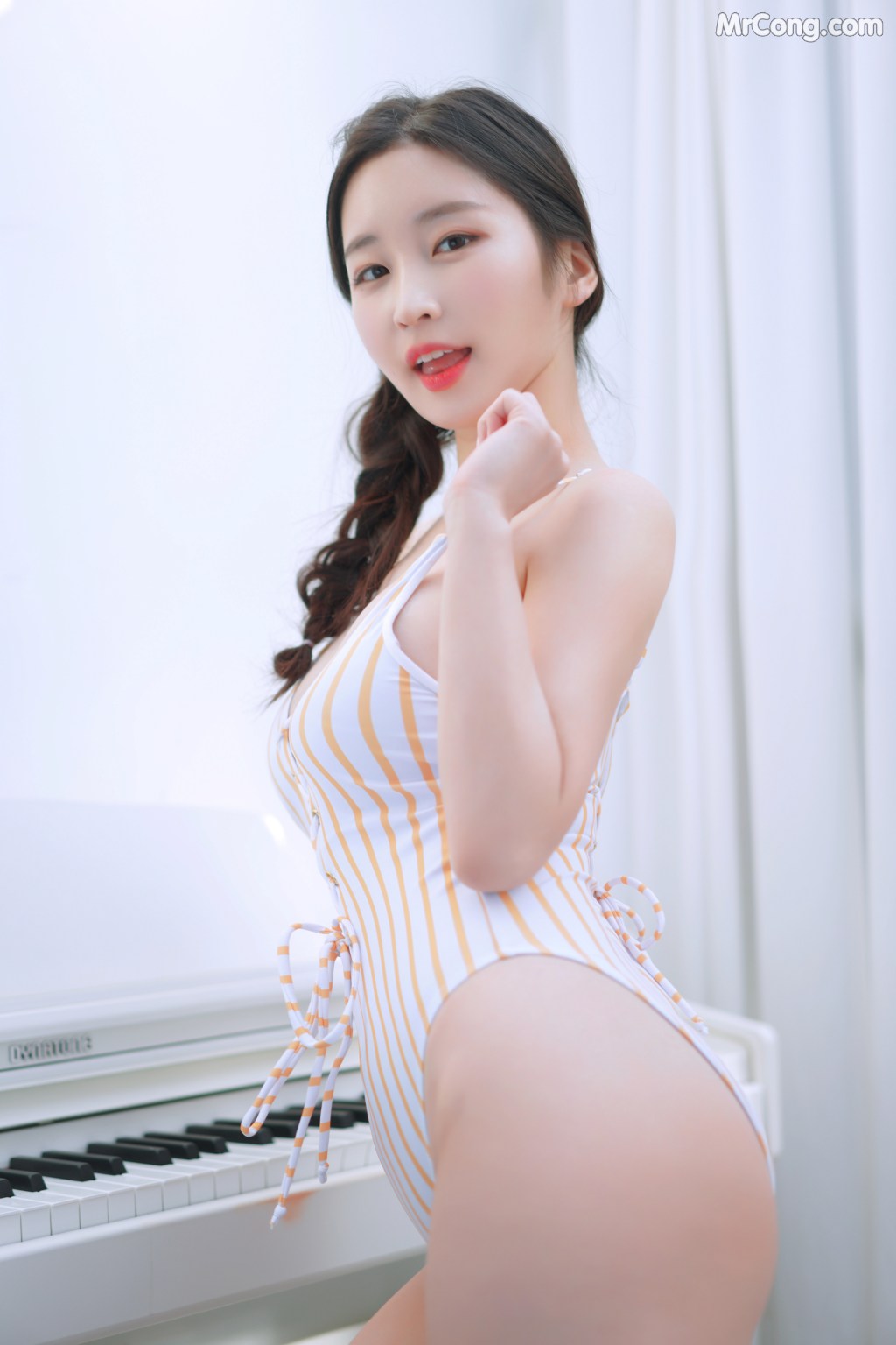 [Pink Forest] Najung Vol.1 Sunny Side - Kim Na Jung (김나정) (94 photos)