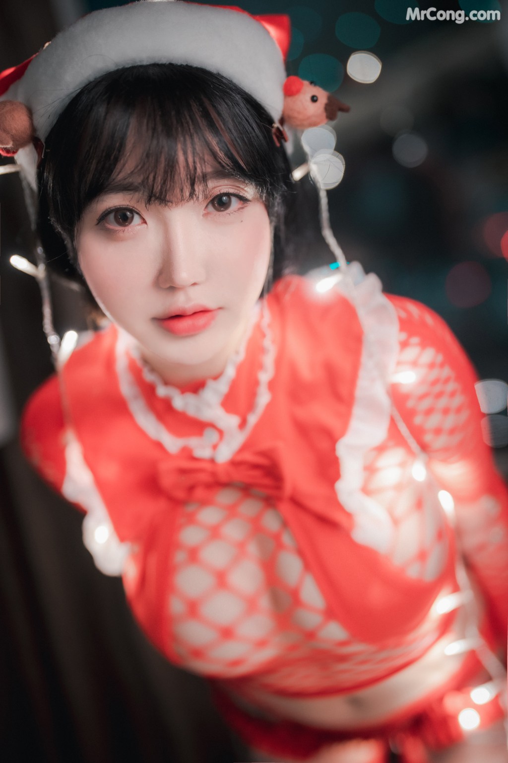 DJAWA Photo - Son Ye-Eun (손예은): "Christmas Special 2021" (150 photos)