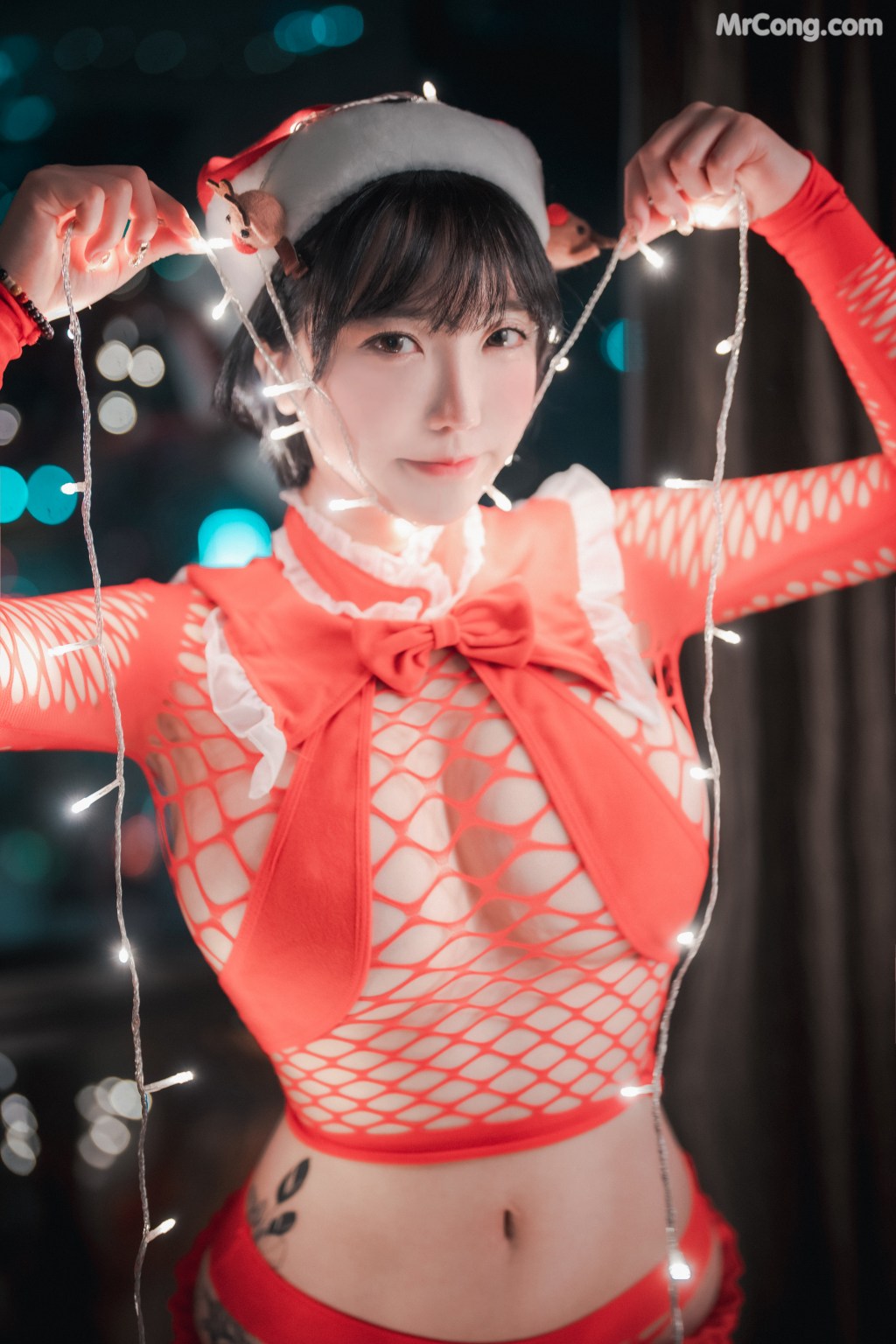 DJAWA Photo - Son Ye-Eun (손예은): "Christmas Special 2021" (150 photos)