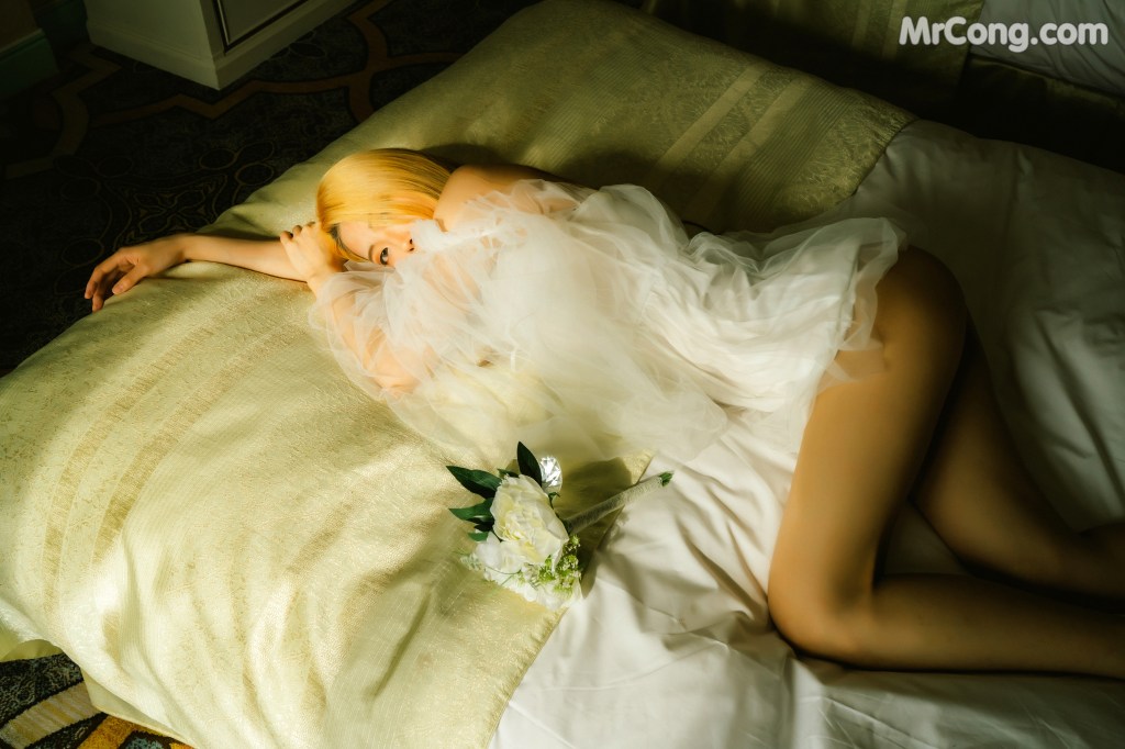 Mona (모나) - Marry Me Vol.1 - Moon Night Snap (60 photos)