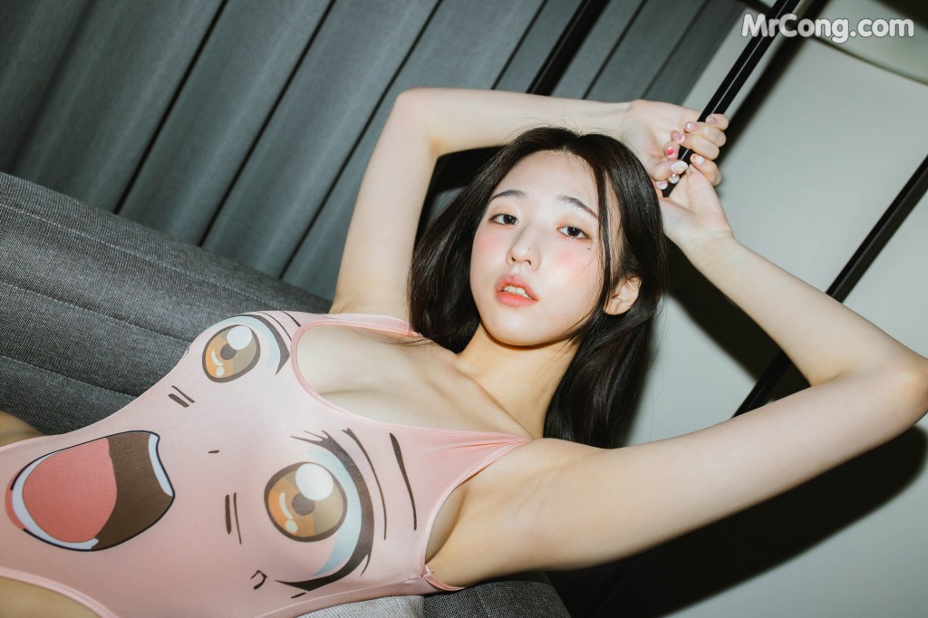 Yeon Woo - Only you Vol.1 - Moon Night Snap (100 photos)